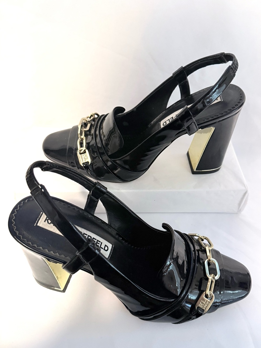 Karl Lagerfeld Paris Black Slingback Pumps Patent Leather Gold Chain Detail 6M